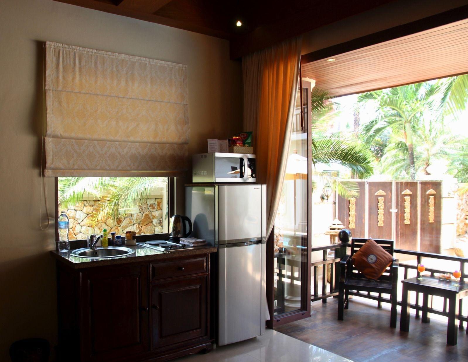 Sibaja Palms Sunset Beach Luxury Apartments Taling Ngam  Exterior photo